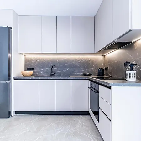 شقة Diomedes Complex نيا سكيوني