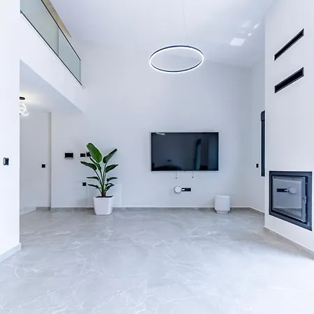 شقة Diomedes Complex نيا سكيوني