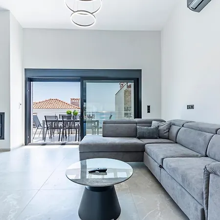 Diomedes Complex * نيا سكيوني
